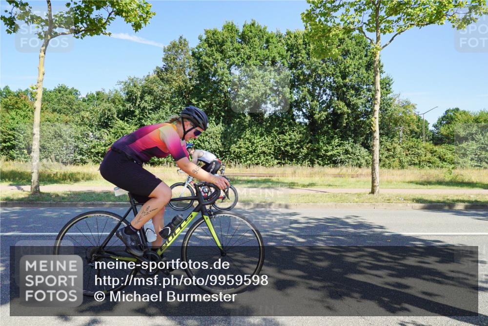 09.08.2026 - GEWOBA Citytriathlon Bremen Michael Burmester http://msf.ph/oto/9959598 09.08.2026 12:26:20 Radfahren 621, 674, 740, 766, 842, 908, 957, 985, 997, 1127 meine-sportfotos.de