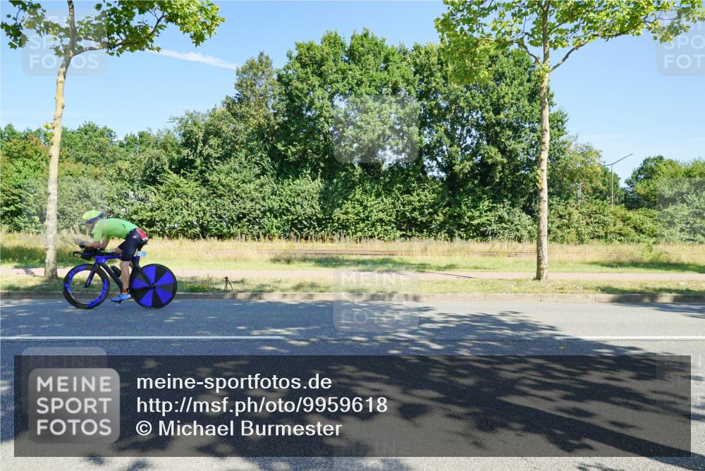 09.08.2026 - GEWOBA Citytriathlon Bremen Michael Burmester http://msf.ph/oto/9959618 09.08.2026 12:26:53 Radfahren 607, 629, 633, 654, 822, 830, 856, 922, 1001, 1103, 1153 meine-sportfotos.de