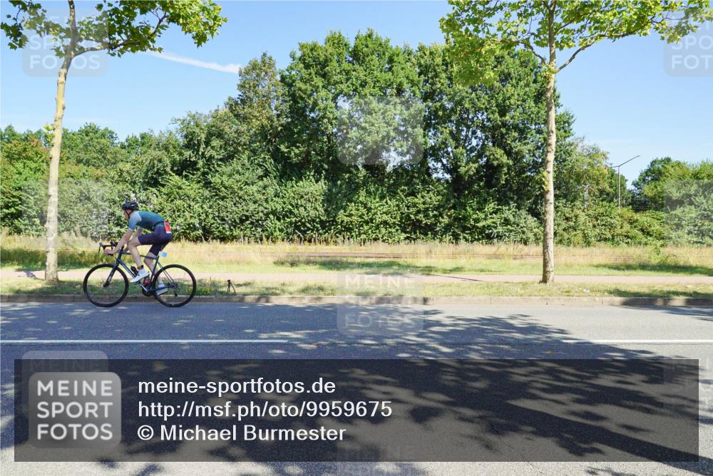09.08.2026 - GEWOBA Citytriathlon Bremen Michael Burmester http://msf.ph/oto/9959675 09.08.2026 12:28:18 Radfahren 549, 631, 661, 666, 676, 690, 862, 951, 1002, 1148 meine-sportfotos.de