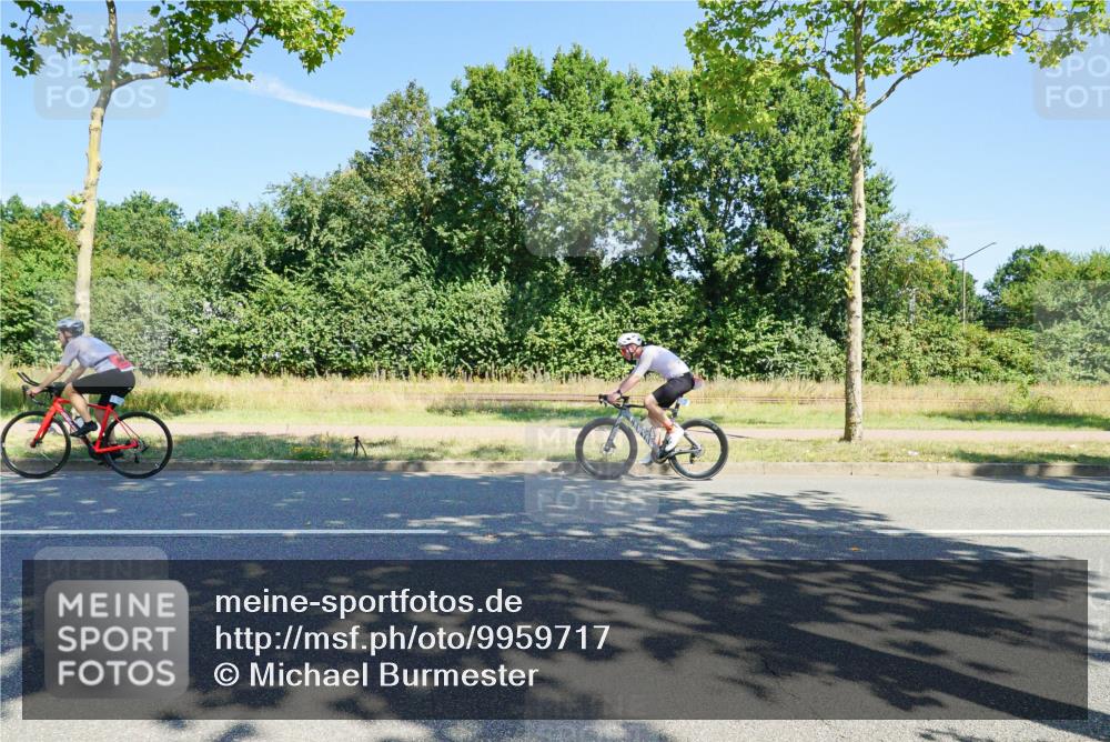 09.08.2026 - GEWOBA Citytriathlon Bremen Michael Burmester http://msf.ph/oto/9959717 09.08.2026 12:29:10 Radfahren 112, 540, 551, 563, 632, 688, 692, 723, 771, 791, 835, 878, 1007, 1141 meine-sportfotos.de