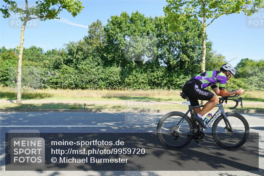09.08.2026 - GEWOBA Citytriathlon Bremen Michael Burmester http://msf.ph/oto/9959720 09.08.2026 12:29:14 Radfahren 112, 540, 551, 563, 632, 692, 723, 771, 791, 835, 1007, 1141 meine-sportfotos.de