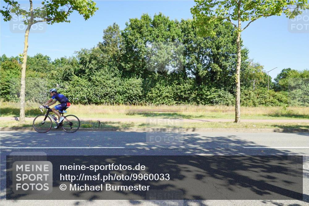 09.08.2026 - GEWOBA Citytriathlon Bremen Michael Burmester http://msf.ph/oto/9960033 09.08.2026 12:37:15 Radfahren 566, 568, 728, 744, 787, 788, 790, 792, 812, 839, 938, 1126, 1142 meine-sportfotos.de