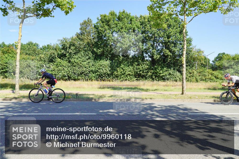 09.08.2026 - GEWOBA Citytriathlon Bremen Michael Burmester http://msf.ph/oto/9960118 09.08.2026 12:39:13 Radfahren 664, 694, 759, 770, 776, 817, 931, 1124 meine-sportfotos.de