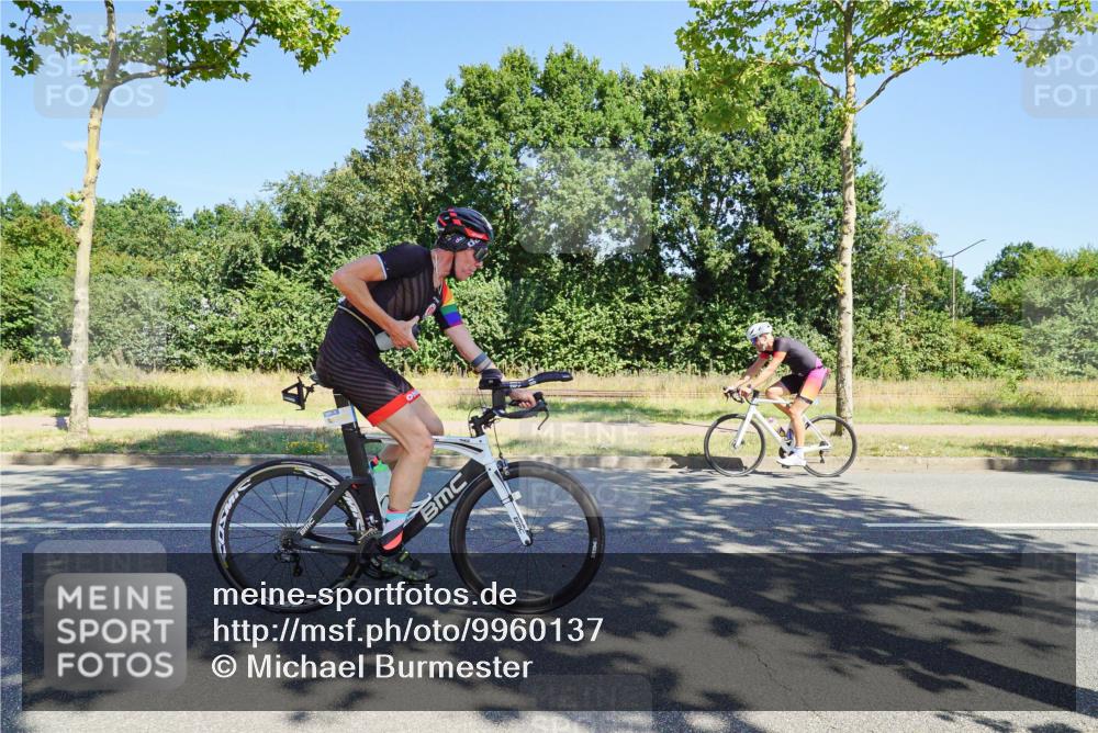 09.08.2026 - GEWOBA Citytriathlon Bremen Michael Burmester http://msf.ph/oto/9960137 09.08.2026 12:39:41 Radfahren 612, 693, 783, 834, 840, 871, 896, 923, 998 meine-sportfotos.de