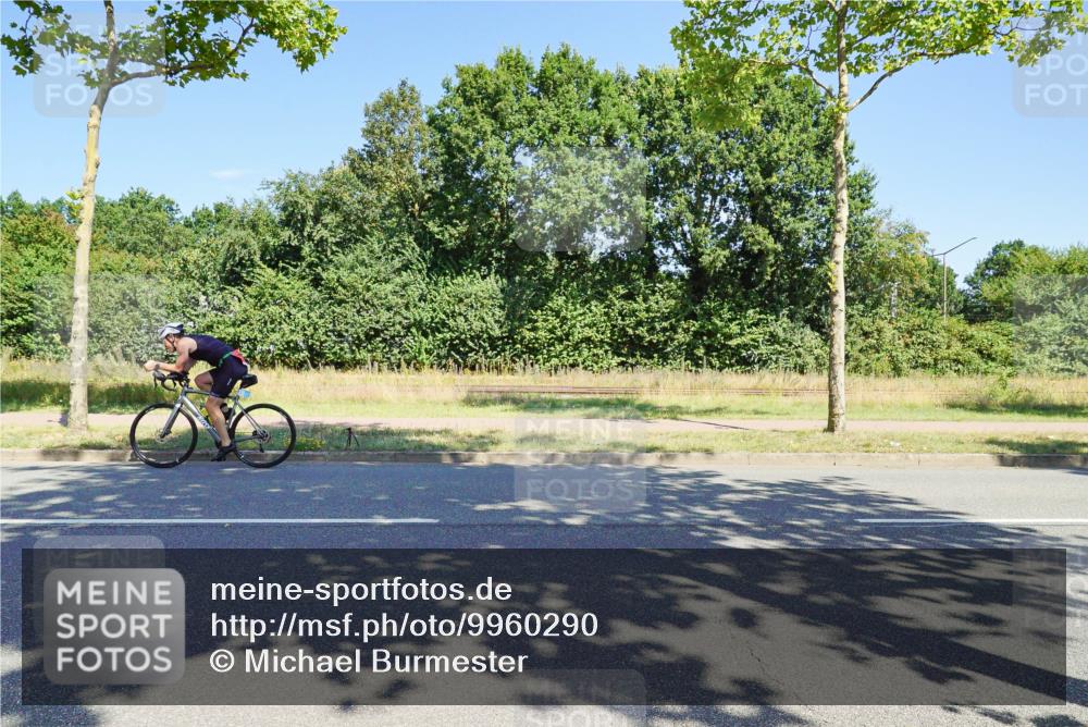 09.08.2026 - GEWOBA Citytriathlon Bremen Michael Burmester http://msf.ph/oto/9960290 09.08.2026 12:43:30 Radfahren 546, 621, 643, 700, 712, 732, 797, 898, 944, 989, 1105, 1108, 1148 meine-sportfotos.de