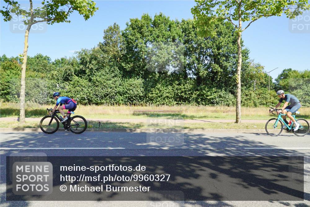 09.08.2026 - GEWOBA Citytriathlon Bremen Michael Burmester http://msf.ph/oto/9960327 09.08.2026 12:44:26 Radfahren 587, 629, 658, 669, 714, 771, 779, 854, 957, 1014, 1106, 1122, 1152 meine-sportfotos.de