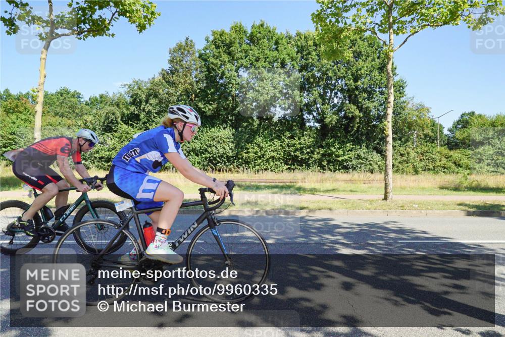09.08.2026 - GEWOBA Citytriathlon Bremen Michael Burmester http://msf.ph/oto/9960335 09.08.2026 12:44:32 Radfahren 587, 629, 654, 658, 669, 771, 779, 801, 849, 854, 1014, 1106, 1122, 1152 meine-sportfotos.de