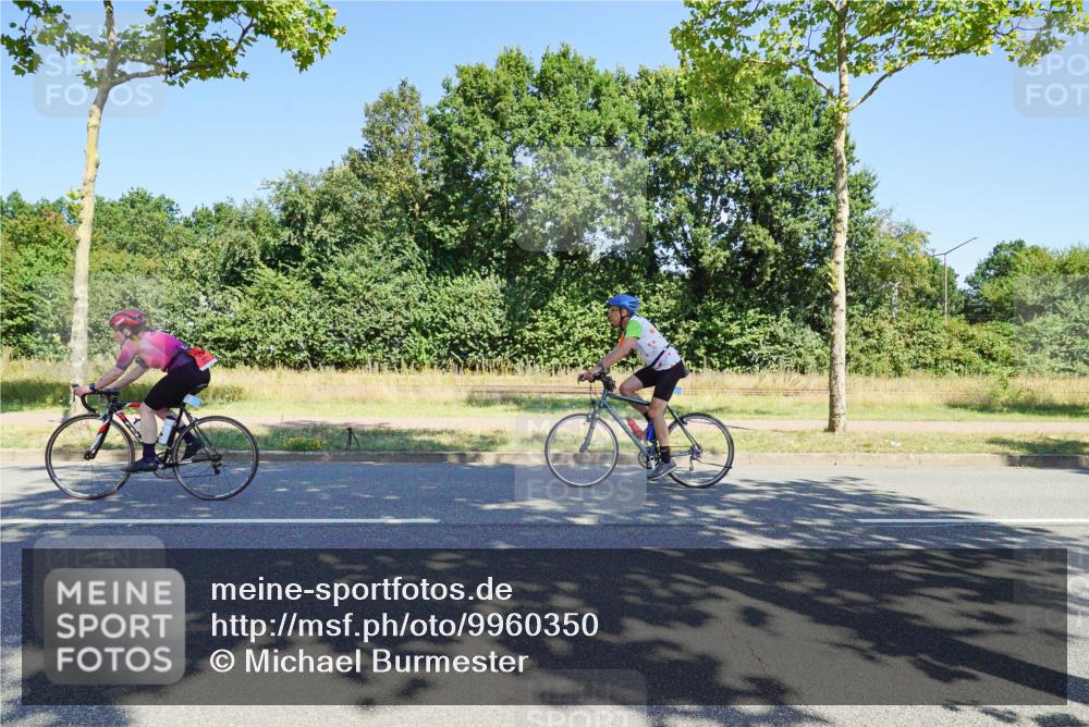 09.08.2026 - GEWOBA Citytriathlon Bremen Michael Burmester http://msf.ph/oto/9960350 09.08.2026 12:44:54 Radfahren 607, 666, 729, 813, 831, 842, 941, 985, 1117 meine-sportfotos.de