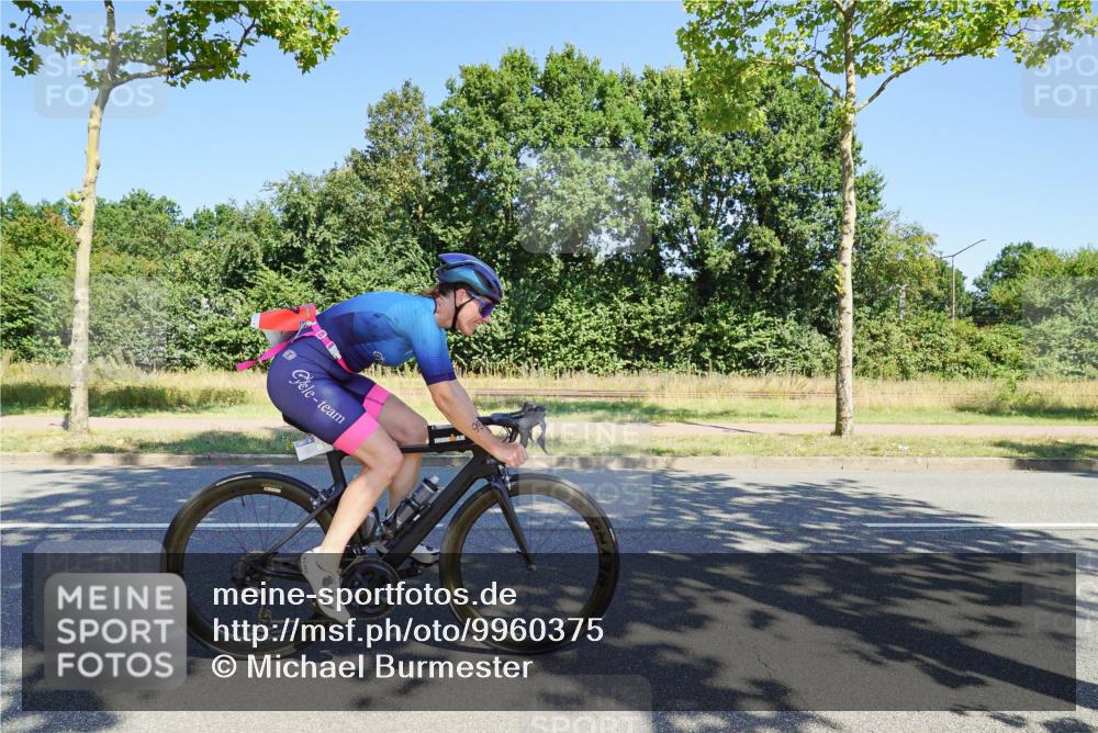 09.08.2026 - GEWOBA Citytriathlon Bremen Michael Burmester http://msf.ph/oto/9960375 09.08.2026 12:45:19 Radfahren 549, 556, 597, 610, 631, 676, 690, 738, 862, 878, 997, 1001, 1128, 1157 meine-sportfotos.de