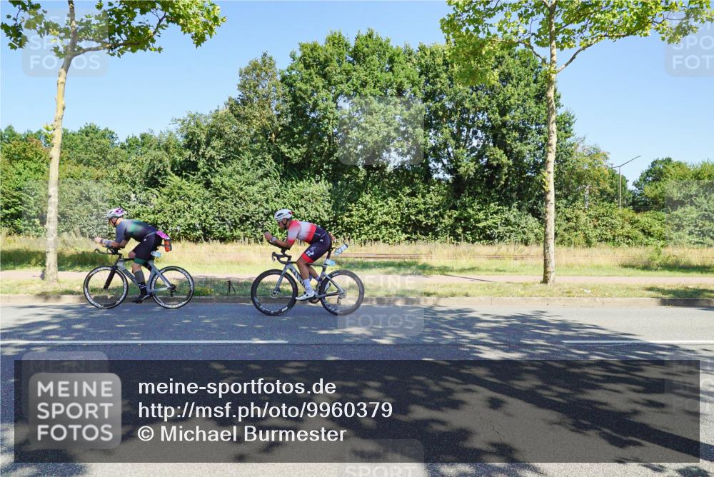 09.08.2026 - GEWOBA Citytriathlon Bremen Michael Burmester http://msf.ph/oto/9960379 09.08.2026 12:45:23 Radfahren 549, 551, 585, 597, 610, 676, 738, 764, 828, 878, 997, 1001, 1004, 1128, 1157 meine-sportfotos.de