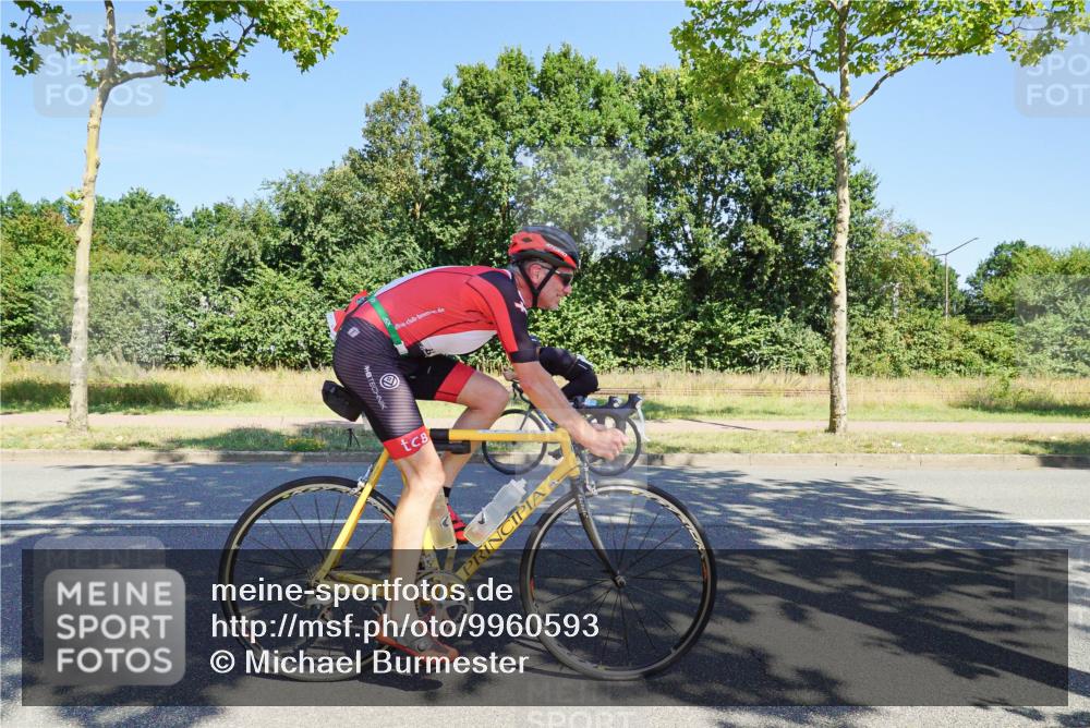 09.08.2026 - GEWOBA Citytriathlon Bremen Michael Burmester http://msf.ph/oto/9960593 09.08.2026 12:50:57 Radfahren 624, 799, 808, 879, 932, 987, 1016, 1139 meine-sportfotos.de