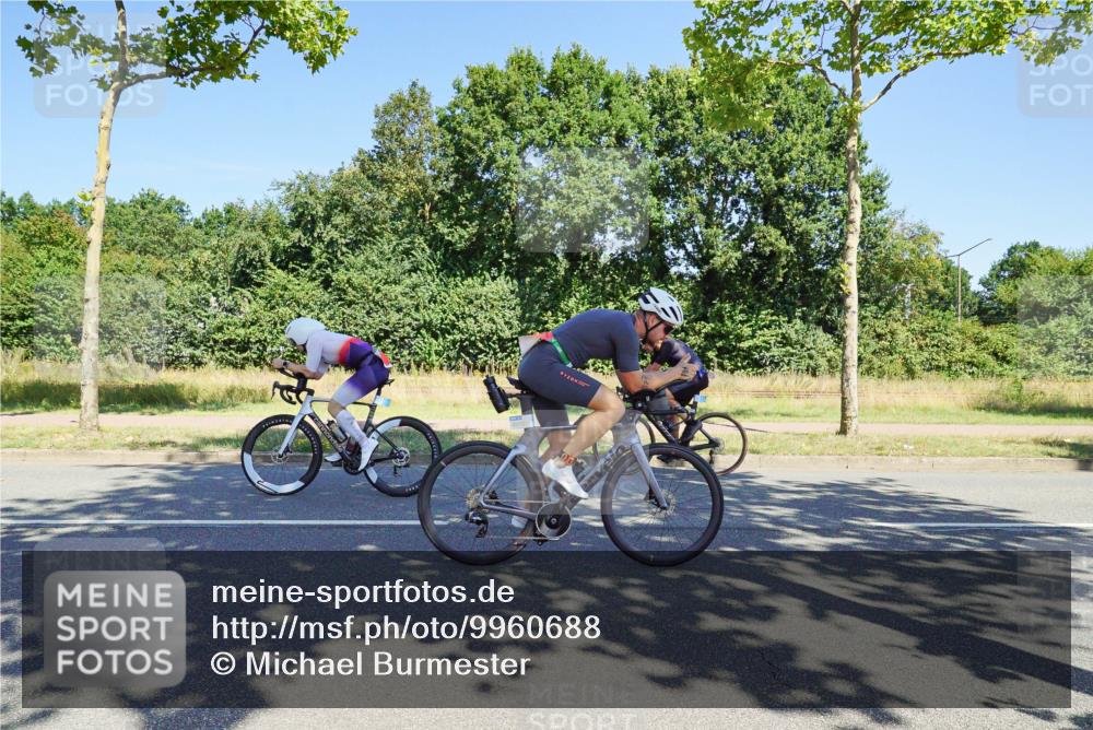 09.08.2026 - GEWOBA Citytriathlon Bremen Michael Burmester http://msf.ph/oto/9960688 09.08.2026 12:53:30 Radfahren 559, 571, 609, 687, 770, 776, 814, 1015, 1114 meine-sportfotos.de