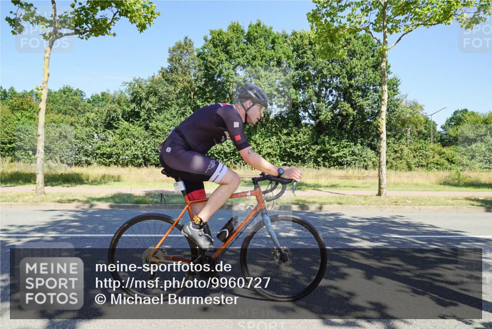 09.08.2026 - GEWOBA Citytriathlon Bremen Michael Burmester http://msf.ph/oto/9960727 09.08.2026 12:54:24 Radfahren 574, 577, 639, 781, 792, 812, 816, 861, 864, 895, 1006, 1127 meine-sportfotos.de