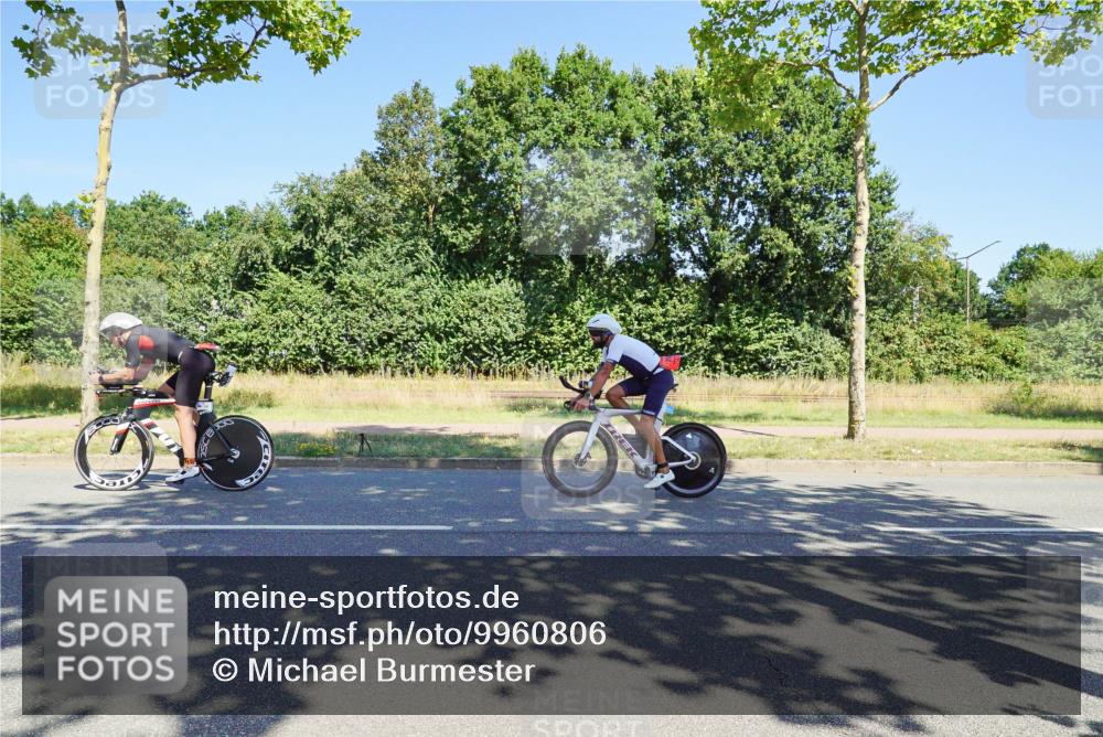 09.08.2026 - GEWOBA Citytriathlon Bremen Michael Burmester http://msf.ph/oto/9960806 09.08.2026 12:56:18 Radfahren 564, 664, 671, 673, 759, 780, 810, 819, 912, 1017, 1126 meine-sportfotos.de