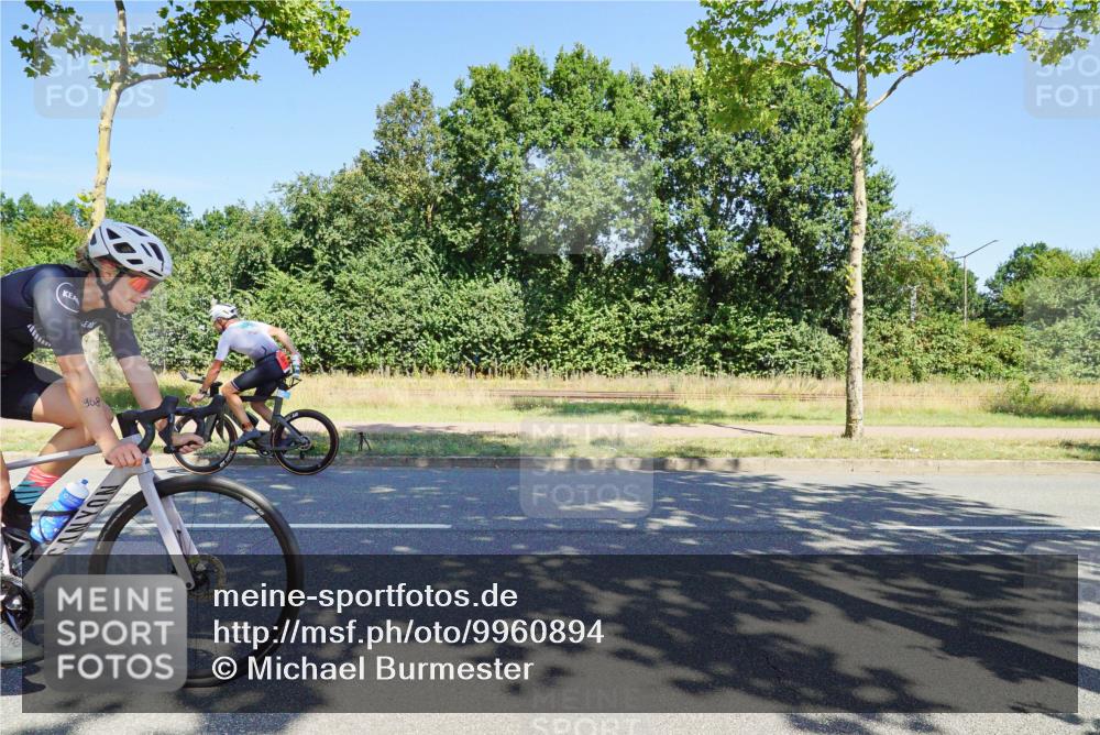 09.08.2026 - GEWOBA Citytriathlon Bremen Michael Burmester http://msf.ph/oto/9960894 09.08.2026 12:58:33 Radfahren 796, 876, 953, 968, 1132 meine-sportfotos.de