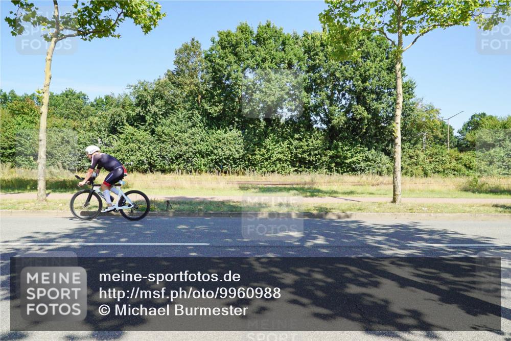 09.08.2026 - GEWOBA Citytriathlon Bremen Michael Burmester http://msf.ph/oto/9960988 09.08.2026 13:01:02 Radfahren 558, 643, 644, 782, 785, 843, 944, 1004, 1107 meine-sportfotos.de