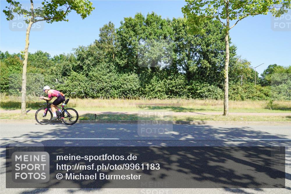 09.08.2026 - GEWOBA Citytriathlon Bremen Michael Burmester http://msf.ph/oto/9961183 09.08.2026 13:06:04 Radfahren 540, 618, 619, 913, 969 meine-sportfotos.de
