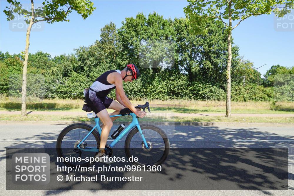 09.08.2026 - GEWOBA Citytriathlon Bremen Michael Burmester http://msf.ph/oto/9961360 09.08.2026 13:11:28 Radfahren 566, 606, 611, 639, 655, 728, 788, 790, 792, 814, 869, 901 meine-sportfotos.de