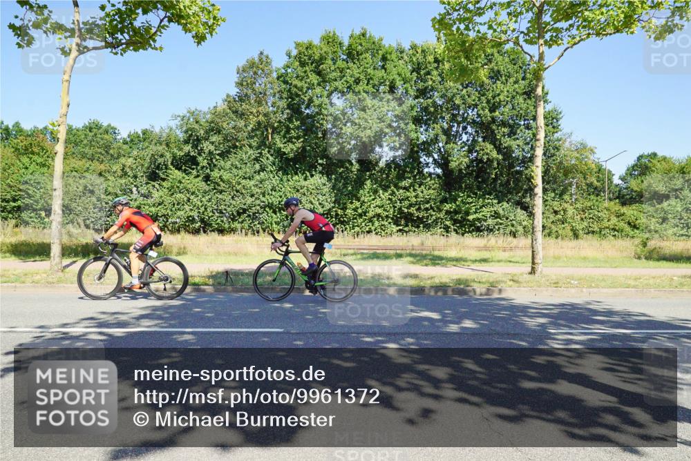 09.08.2026 - GEWOBA Citytriathlon Bremen Michael Burmester http://msf.ph/oto/9961372 09.08.2026 13:11:37 Radfahren 582, 606, 609, 611, 655, 726, 790, 869, 901, 990 meine-sportfotos.de
