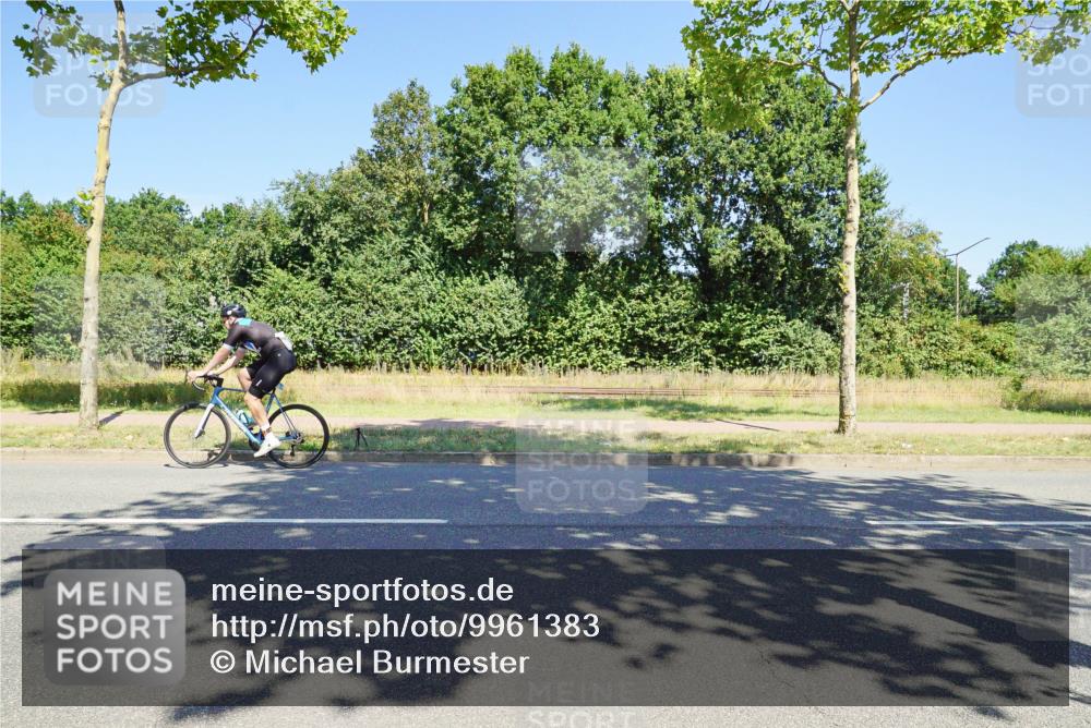 09.08.2026 - GEWOBA Citytriathlon Bremen Michael Burmester http://msf.ph/oto/9961383 09.08.2026 13:11:59 Radfahren 783, 848, 855, 867, 1119 meine-sportfotos.de