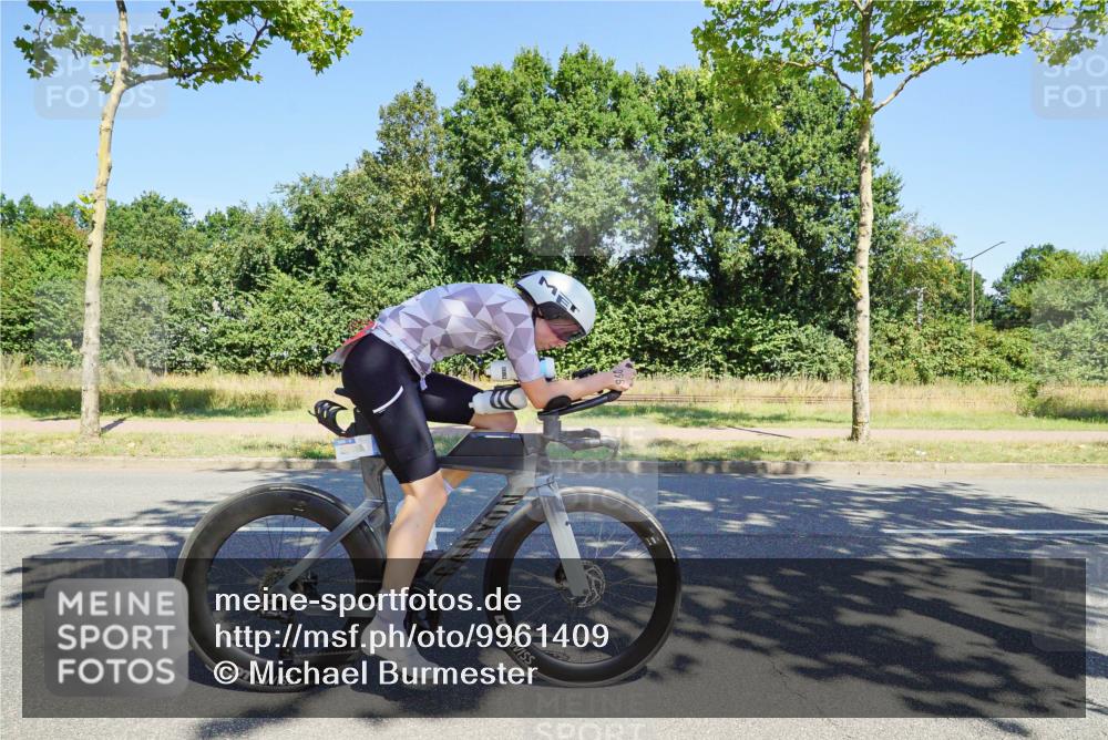 09.08.2026 - GEWOBA Citytriathlon Bremen Michael Burmester http://msf.ph/oto/9961409 09.08.2026 13:12:45 Radfahren 804, 960, 1111, 1142 meine-sportfotos.de