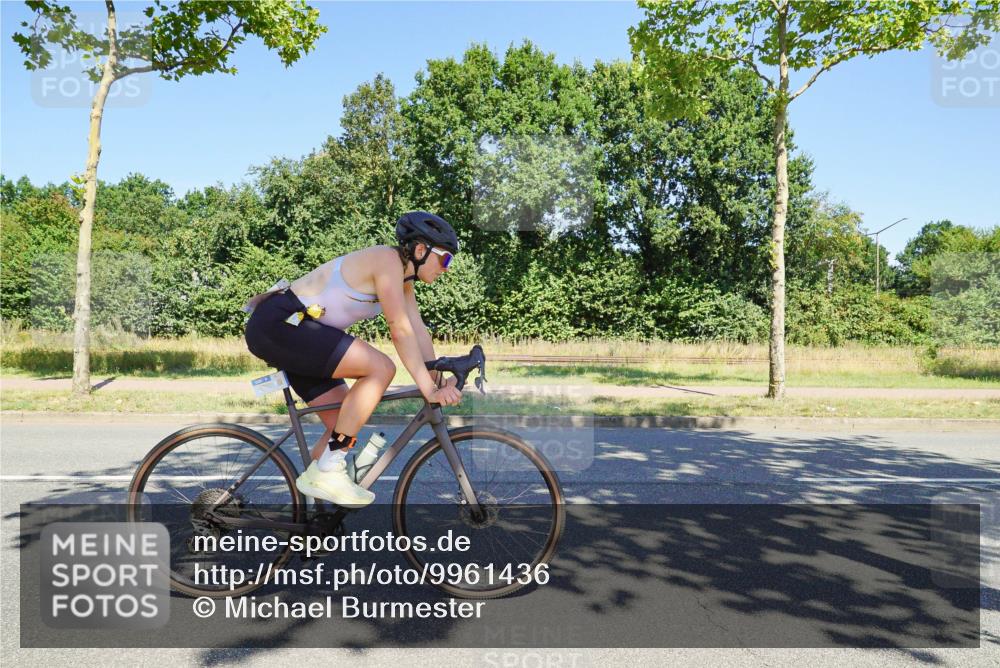 09.08.2026 - GEWOBA Citytriathlon Bremen Michael Burmester http://msf.ph/oto/9961436 09.08.2026 13:13:54 Radfahren 763, 840, 897, 938, 970, 1012, 1156 meine-sportfotos.de