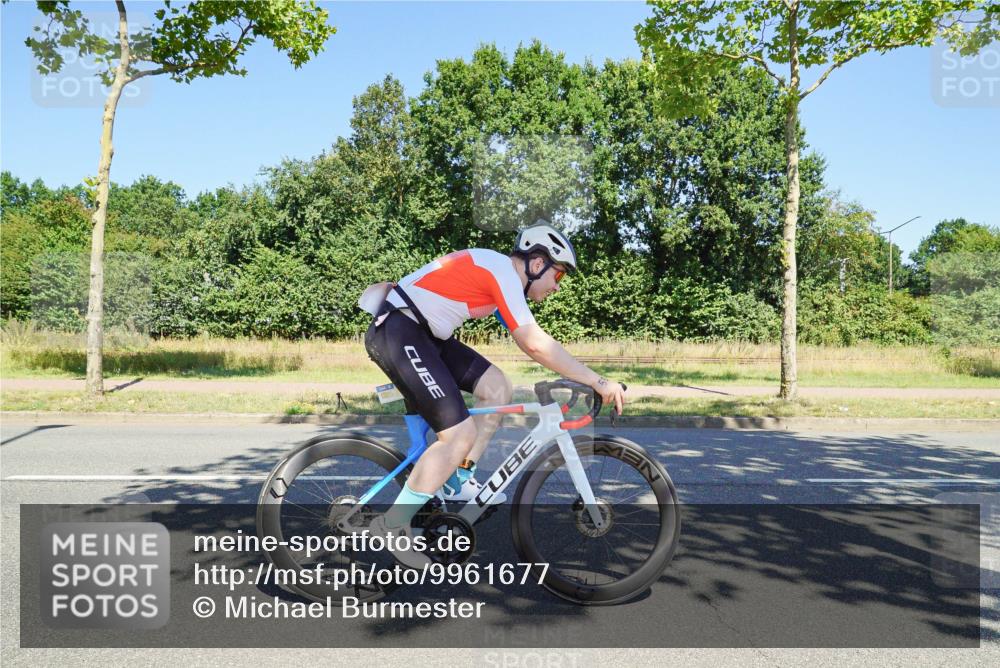 09.08.2026 - GEWOBA Citytriathlon Bremen Michael Burmester http://msf.ph/oto/9961677 09.08.2026 13:26:26 Radfahren 554 meine-sportfotos.de