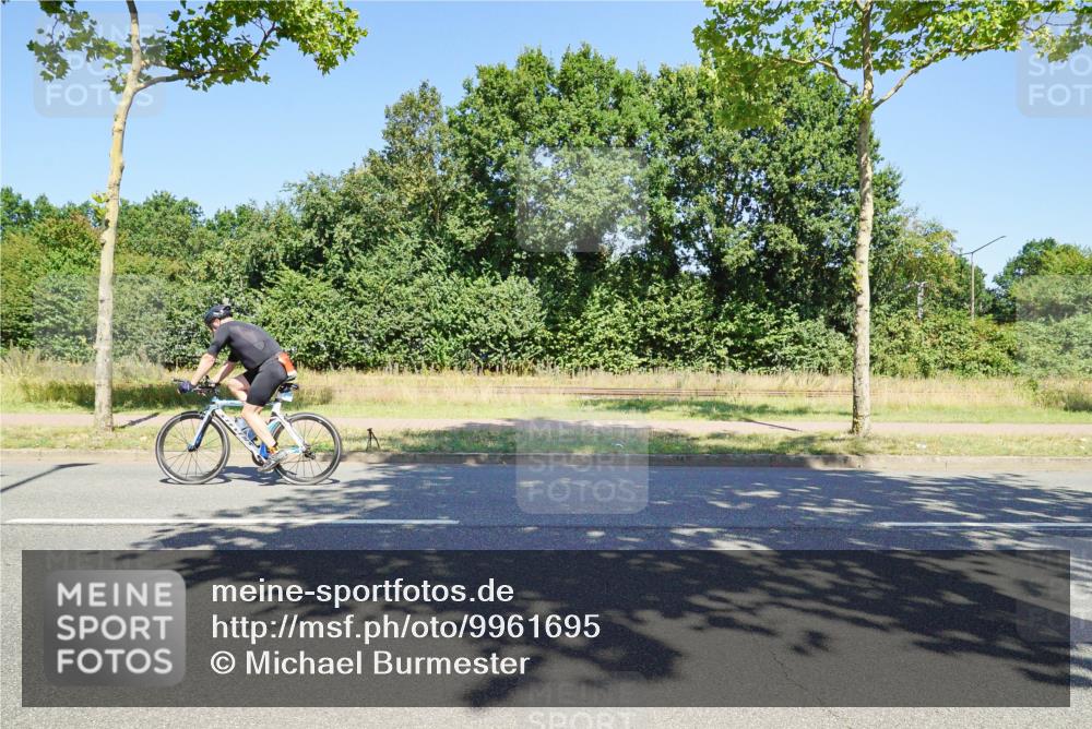 09.08.2026 - GEWOBA Citytriathlon Bremen Michael Burmester http://msf.ph/oto/9961695 09.08.2026 13:29:25 Radfahren 947 meine-sportfotos.de