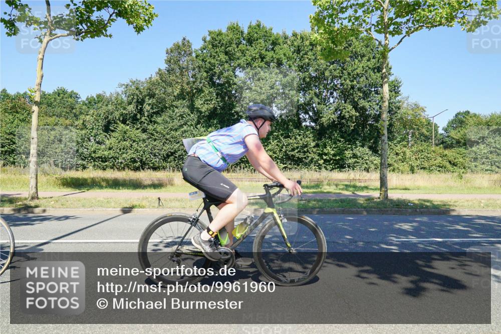 09.08.2026 - GEWOBA Citytriathlon Bremen Michael Burmester http://msf.ph/oto/9961960 09.08.2026 14:14:13 Radfahren 6, 57, 69, 90, 146, 186, 295 meine-sportfotos.de