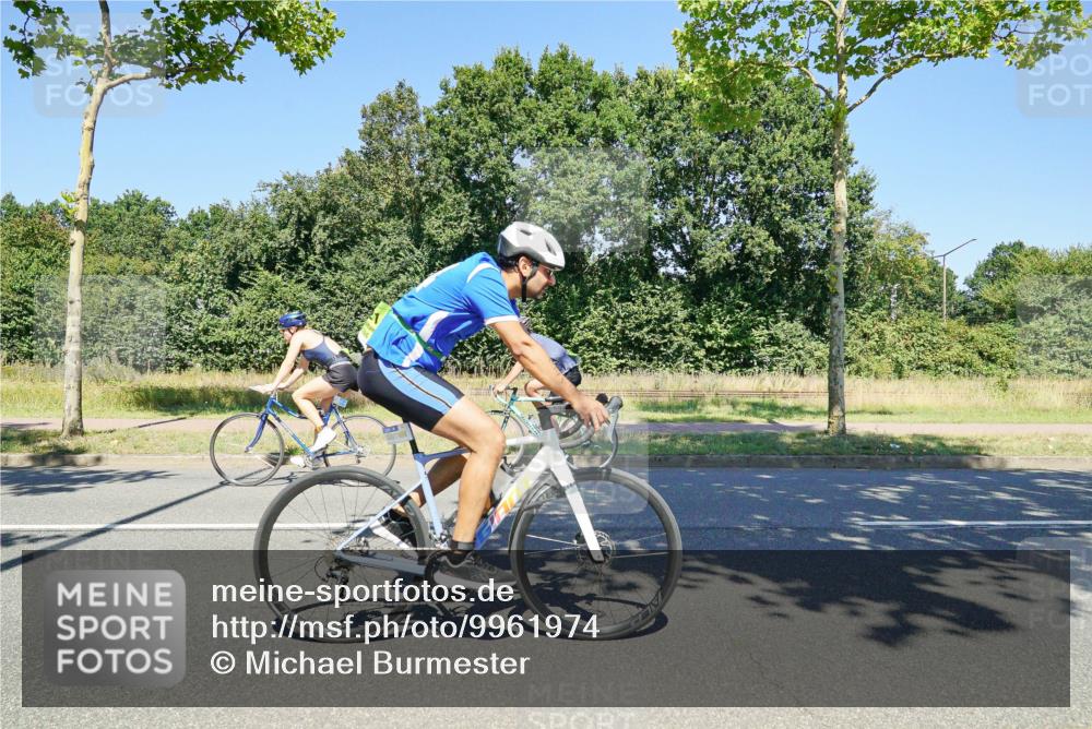 09.08.2026 - GEWOBA Citytriathlon Bremen Michael Burmester http://msf.ph/oto/9961974 09.08.2026 14:14:42 Radfahren 19, 121, 147, 265, 278, 401 meine-sportfotos.de