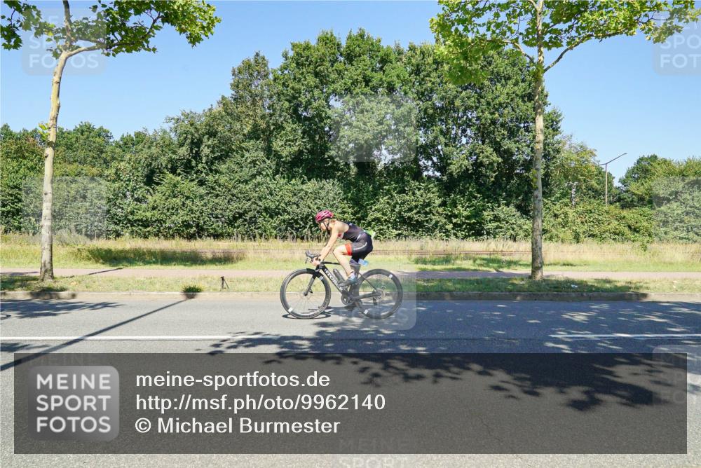 09.08.2026 - GEWOBA Citytriathlon Bremen Michael Burmester http://msf.ph/oto/9962140 09.08.2026 14:18:38 Radfahren 18, 173, 202, 221, 277, 280, 297, 307, 314, 347, 352, 369, 377, 385, 448 meine-sportfotos.de