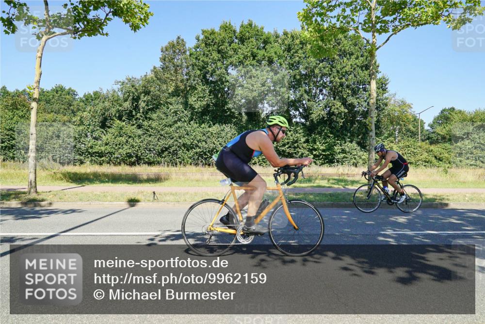 09.08.2026 - GEWOBA Citytriathlon Bremen Michael Burmester http://msf.ph/oto/9962159 09.08.2026 14:18:59 Radfahren 107, 210, 223, 227, 238, 244, 266, 289, 324, 341, 344, 370, 373, 403, 455 meine-sportfotos.de