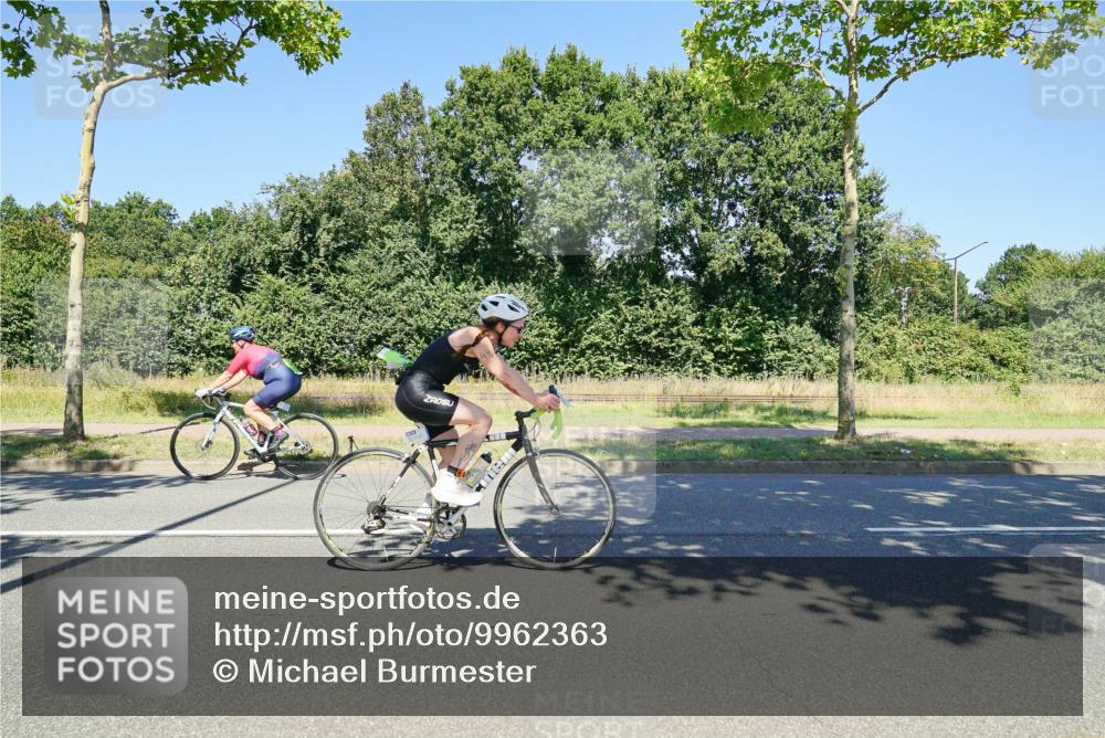 09.08.2026 - GEWOBA Citytriathlon Bremen Michael Burmester http://msf.ph/oto/9962363 09.08.2026 14:23:41 Radfahren 248, 318, 332, 426, 435, 467, 489, 494, 516 meine-sportfotos.de