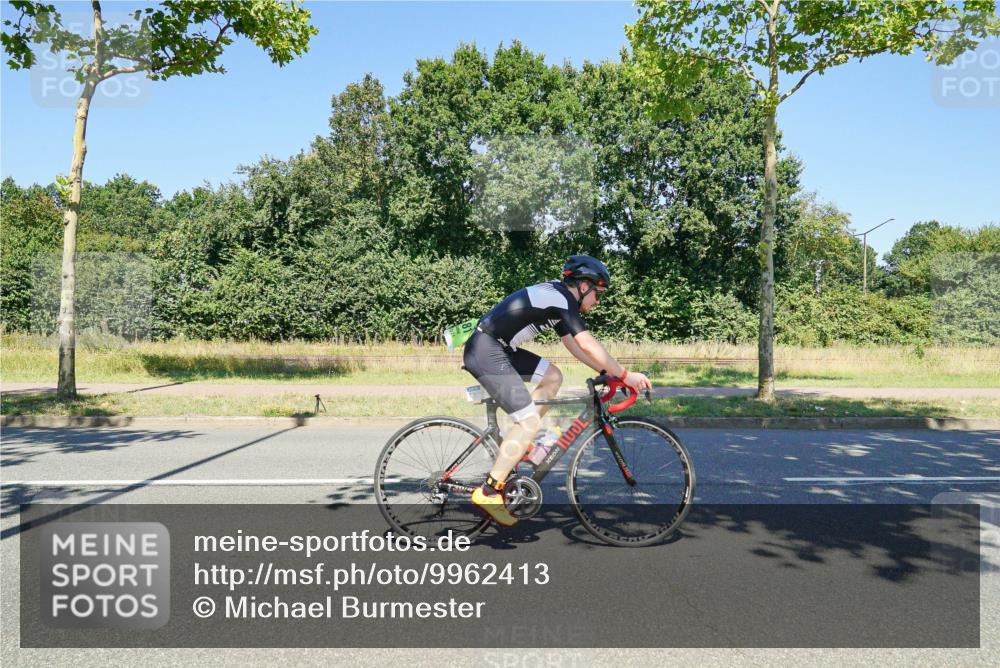 09.08.2026 - GEWOBA Citytriathlon Bremen Michael Burmester http://msf.ph/oto/9962413 09.08.2026 14:25:17 Radfahren 181, 187, 359, 491, 492, 518, 524 meine-sportfotos.de