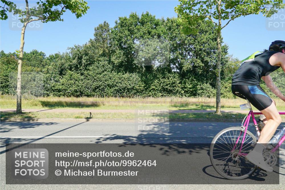 09.08.2026 - GEWOBA Citytriathlon Bremen Michael Burmester http://msf.ph/oto/9962464 09.08.2026 14:27:03 Radfahren 1, 59, 156, 170, 427, 447, 461, 484 meine-sportfotos.de