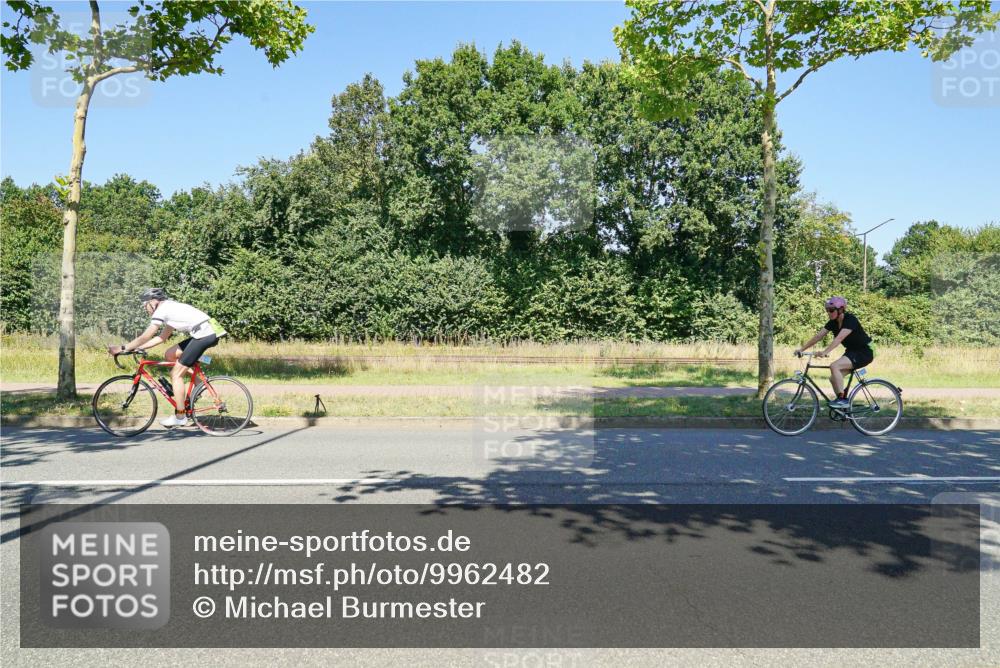 09.08.2026 - GEWOBA Citytriathlon Bremen Michael Burmester http://msf.ph/oto/9962482 09.08.2026 14:27:56 Radfahren 177, 251, 331, 443, 444 meine-sportfotos.de