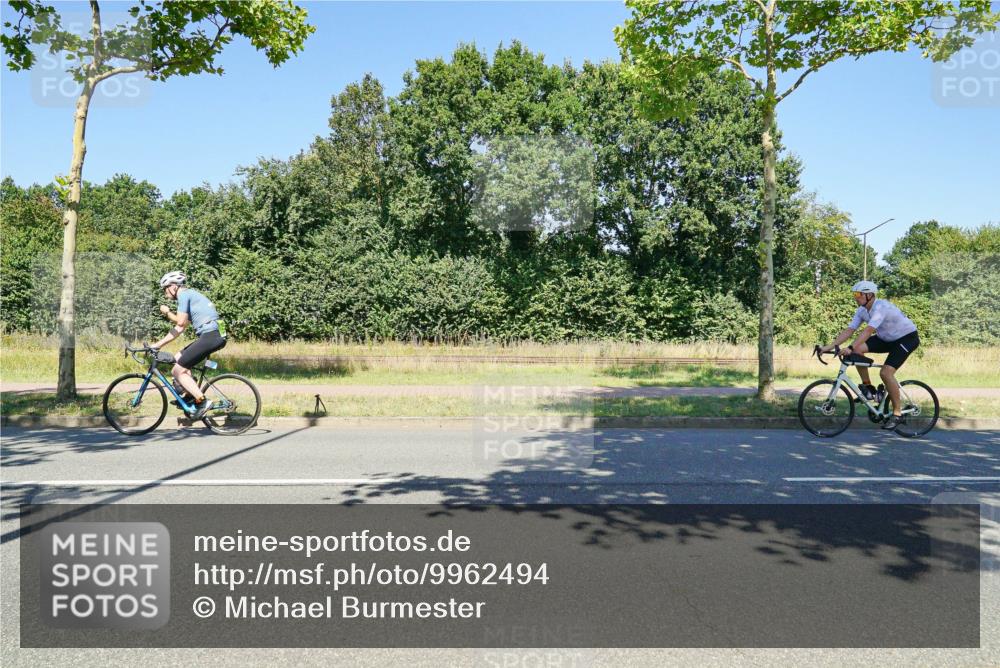 09.08.2026 - GEWOBA Citytriathlon Bremen Michael Burmester http://msf.ph/oto/9962494 09.08.2026 14:28:11 Radfahren 41, 67, 72, 113, 331, 444 meine-sportfotos.de