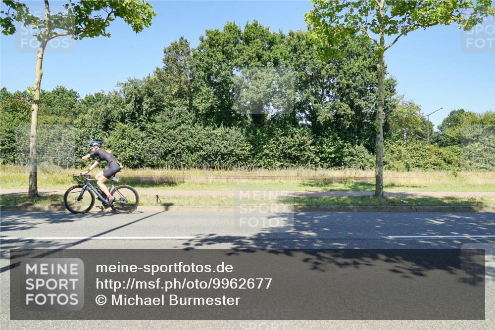 09.08.2026 - GEWOBA Citytriathlon Bremen Michael Burmester http://msf.ph/oto/9962677 09.08.2026 14:33:53 Radfahren 5, 43, 66, 82, 115, 146, 278, 285, 345, 371 meine-sportfotos.de