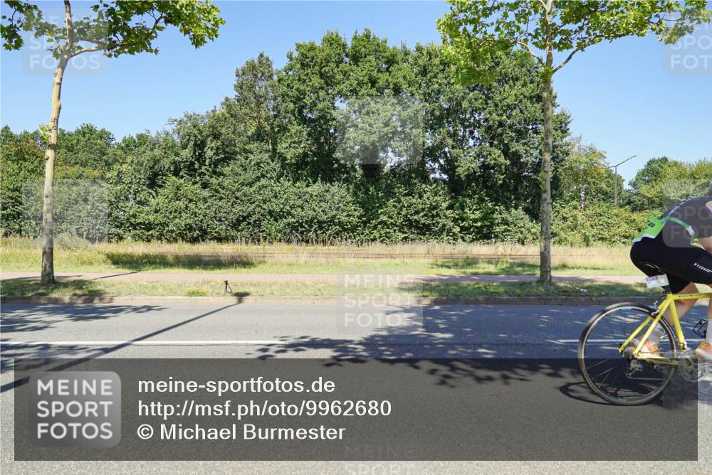 09.08.2026 - GEWOBA Citytriathlon Bremen Michael Burmester http://msf.ph/oto/9962680 09.08.2026 14:33:56 Radfahren 5, 43, 66, 82, 115, 278, 285, 345, 371 meine-sportfotos.de