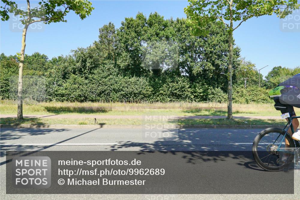 09.08.2026 - GEWOBA Citytriathlon Bremen Michael Burmester http://msf.ph/oto/9962689 09.08.2026 14:34:15 Radfahren 12, 69, 90, 95, 211, 429, 455 meine-sportfotos.de