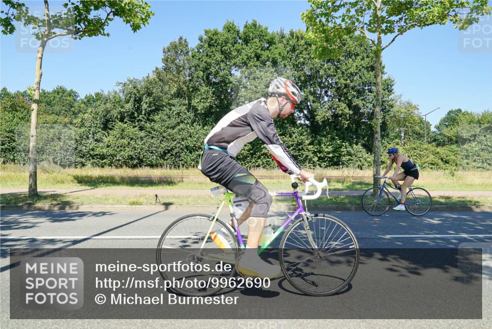 09.08.2026 - GEWOBA Citytriathlon Bremen Michael Burmester http://msf.ph/oto/9962690 09.08.2026 14:34:19 Radfahren 12, 69, 90, 95, 211, 429, 455 meine-sportfotos.de
