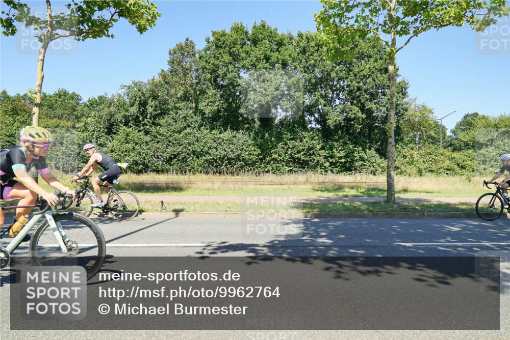09.08.2026 - GEWOBA Citytriathlon Bremen Michael Burmester http://msf.ph/oto/9962764 09.08.2026 14:36:19 Radfahren 53, 207, 235, 240, 269, 274, 291, 309, 321, 356 meine-sportfotos.de