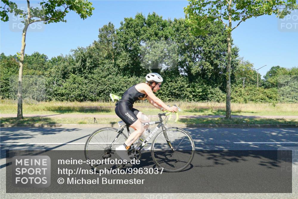 09.08.2026 - GEWOBA Citytriathlon Bremen Michael Burmester http://msf.ph/oto/9963037 09.08.2026 14:43:30 Radfahren 194, 198, 275, 361, 432, 436, 463, 489, 494 meine-sportfotos.de
