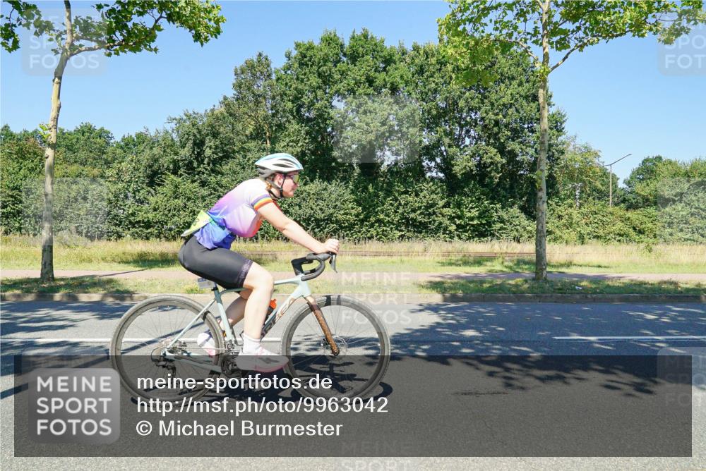 09.08.2026 - GEWOBA Citytriathlon Bremen Michael Burmester http://msf.ph/oto/9963042 09.08.2026 14:43:42 Radfahren 198, 275, 452, 489, 494, 516 meine-sportfotos.de