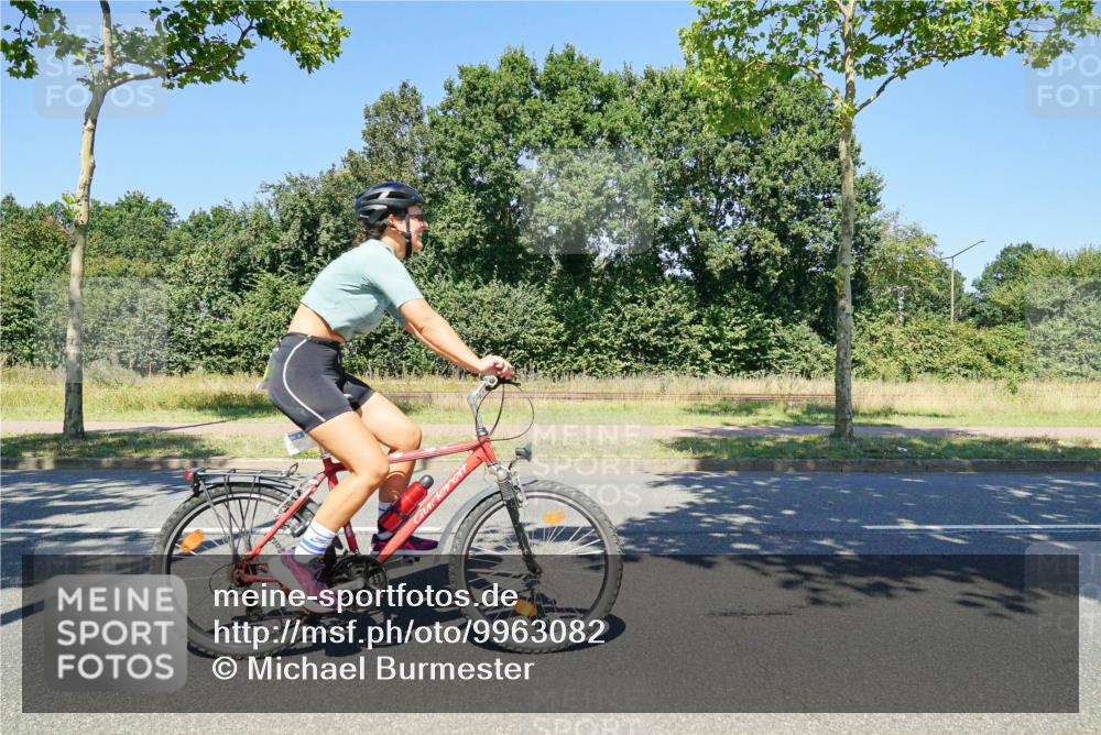 09.08.2026 - GEWOBA Citytriathlon Bremen Michael Burmester http://msf.ph/oto/9963082 09.08.2026 14:45:33 Radfahren 219, 296, 380, 460, 474, 476, 499, 505 meine-sportfotos.de