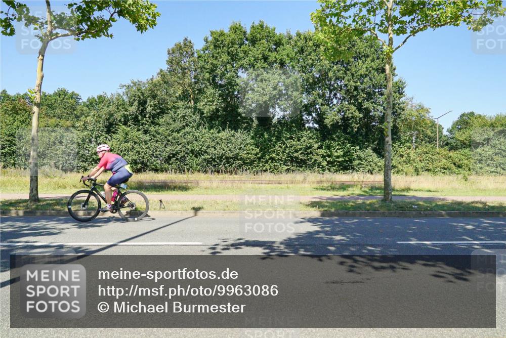09.08.2026 - GEWOBA Citytriathlon Bremen Michael Burmester http://msf.ph/oto/9963086 09.08.2026 14:45:50 Radfahren 248, 367, 451, 460, 465, 496, 505, 524 meine-sportfotos.de