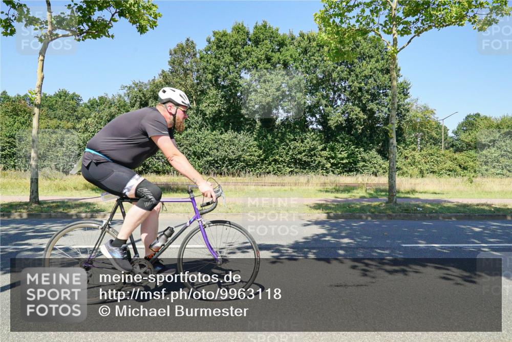 09.08.2026 - GEWOBA Citytriathlon Bremen Michael Burmester http://msf.ph/oto/9963118 09.08.2026 14:47:25 Radfahren 167 meine-sportfotos.de