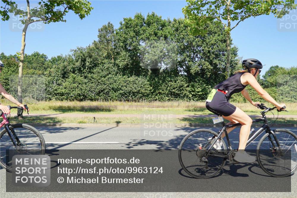09.08.2026 - GEWOBA Citytriathlon Bremen Michael Burmester http://msf.ph/oto/9963124 09.08.2026 14:47:55 Radfahren 366, 491, 492 meine-sportfotos.de