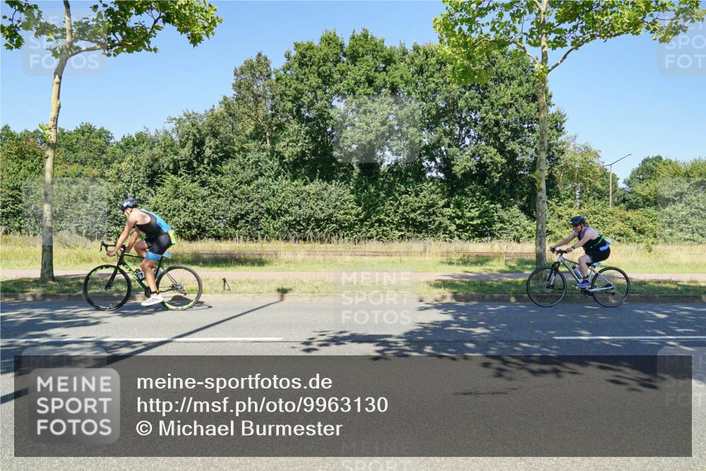 09.08.2026 - GEWOBA Citytriathlon Bremen Michael Burmester http://msf.ph/oto/9963130 09.08.2026 14:48:50 Radfahren 315, 443, 475, 518 meine-sportfotos.de