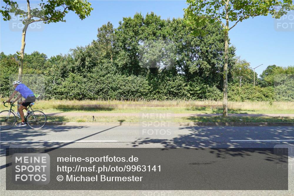 09.08.2026 - GEWOBA Citytriathlon Bremen Michael Burmester http://msf.ph/oto/9963141 09.08.2026 14:51:32 Radfahren  meine-sportfotos.de